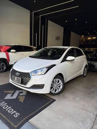 HYUNDAI HB20 1.0 COMFORT PLUS 12V FLEX 4P MANUAL